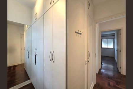 Apartamento para alugar com 84m², 2 quartos e 2 vagasCloset
