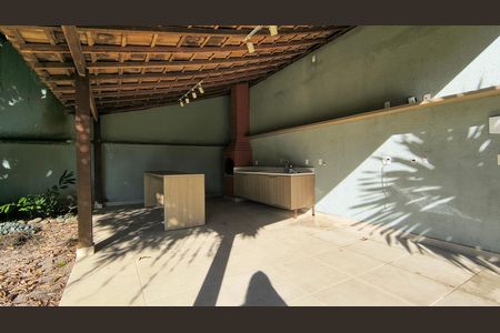 Casa de condomínio para alugar com 350m², 4 quartos e 2 vagas Casa de condomínio para alugar com 350m², 4 quartos e 2 vagasÁrea externa