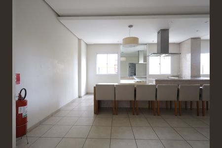 Apartamento para alugar com 57m², 2 quartos e 1 vagaÁrea comum - Salão de festas