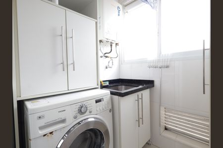 Apartamento para alugar com 57m², 2 quartos e 1 vagaÁrea de Serviço