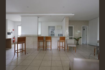 Apartamento para alugar com 57m², 2 quartos e 1 vagaÁrea comum - Salão de festas