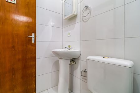 Studio para alugar com 22m², 1 quarto e sem vaga Studio para alugar com 22m², 1 quarto e sem vagaBanheiro Social