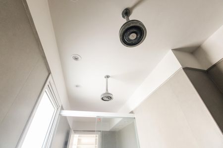 Apartamento à venda com 98m², 3 quartos e 2 vagas Apartamento à venda com 98m², 3 quartos e 2 vagasBanheiro Suíte