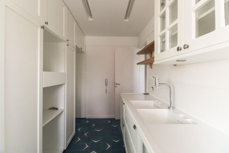 Apartamento à venda com 98m², 3 quartos e 2 vagas Apartamento à venda com 98m², 3 quartos e 2 vagasCozinha