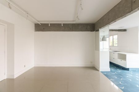 Apartamento à venda com 98m², 3 quartos e 2 vagas Apartamento à venda com 98m², 3 quartos e 2 vagasSala