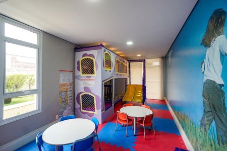Apartamento à venda com 98m², 3 quartos e 2 vagas Apartamento à venda com 98m², 3 quartos e 2 vagasÁrea Comum - Brinquedoteca