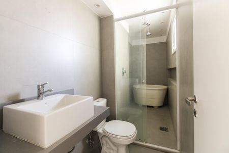 Apartamento à venda com 98m², 3 quartos e 2 vagas Apartamento à venda com 98m², 3 quartos e 2 vagasBanheiro Suíte