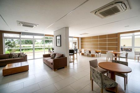 Apartamento à venda com 98m², 3 quartos e 2 vagas Apartamento à venda com 98m², 3 quartos e 2 vagasÁrea Comum - Salão de Festas