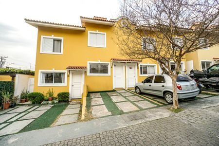 Casa de condomínio para alugar com 95m², 2 quartos e 1 vagaFachada