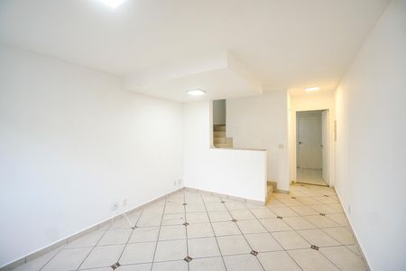 Casa de condomínio para alugar com 95m², 2 quartos e 1 vagaSala
