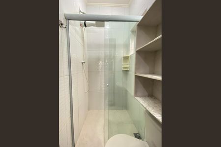 Banheiro Social de kitnet/studio para alugar com 1 quarto, 21m² em Campo Belo, São Paulo