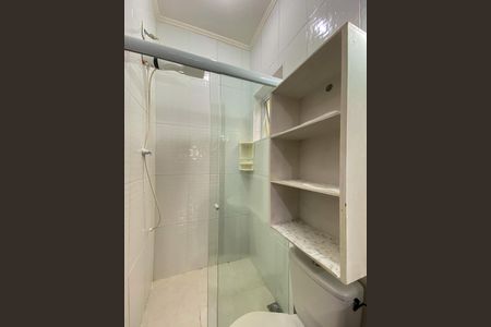 Banheiro Social de kitnet/studio para alugar com 1 quarto, 21m² em Campo Belo, São Paulo