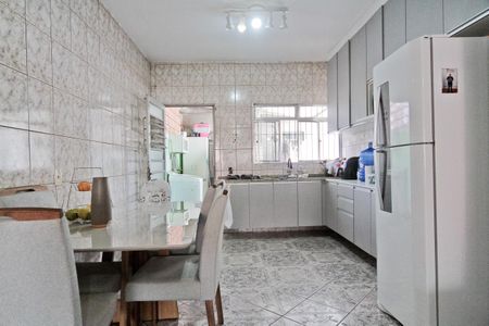 Casa para alugar com 100m², 2 quartos e 1 vaga Casa para alugar com 100m², 2 quartos e 1 vagaCozinha