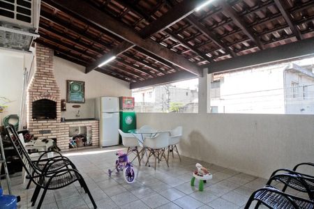 Casa para alugar com 100m², 2 quartos e 1 vaga Casa para alugar com 100m², 2 quartos e 1 vagaÁrea externa