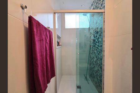 Apartamento à venda com 115m², 3 quartos e 1 vagaBanheiro da Suíte