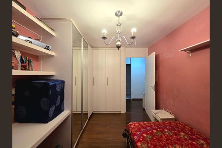 Apartamento à venda com 115m², 3 quartos e 1 vagaQuarto 