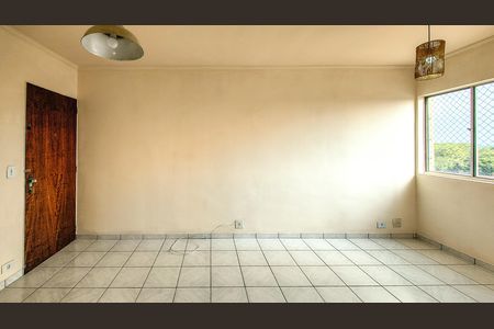 Sala de apartamento para alugar com 2 quartos, 47m² em Capela do Socorro, São Paulo