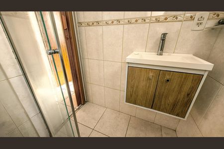 Apartamento para alugar com 47m², 2 quartos e sem vaga Apartamento para alugar com 47m², 2 quartos e sem vagaBanheiro