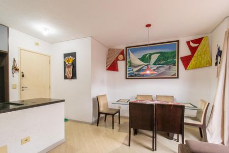 Sala de apartamento para alugar com 3 quartos, 73m² em Lindóia, Curitiba