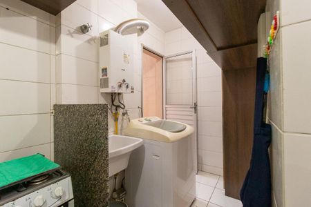 Área de Serviço de apartamento para alugar com 3 quartos, 73m² em Lindóia, Curitiba