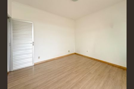 Suíte 3 de casa para alugar com 4 quartos, 500m² em Ipiranga, São José