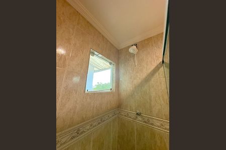 Casa para alugar com 500m², 4 quartos e 4 vagasBanheiro social 2