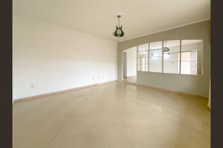 Casa para alugar com 500m², 4 quartos e 4 vagasSala 2