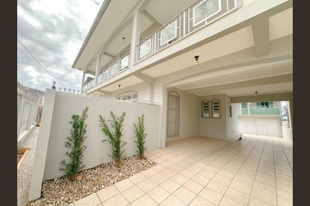 Garagem de casa para alugar com 4 quartos, 500m² em Ipiranga, São José