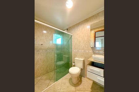 Casa para alugar com 500m², 4 quartos e 4 vagasBanheiro social 2