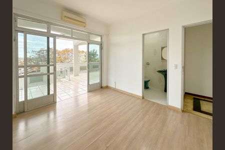 Casa para alugar com 500m², 4 quartos e 4 vagasSuíte 3