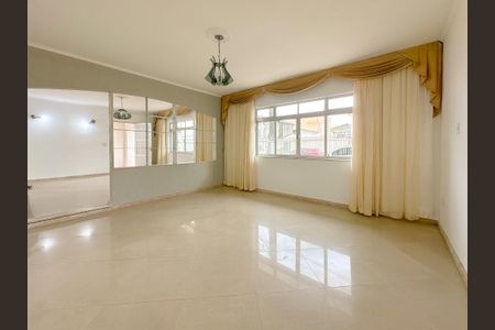 Casa para alugar com 500m², 4 quartos e 4 vagasSala 2