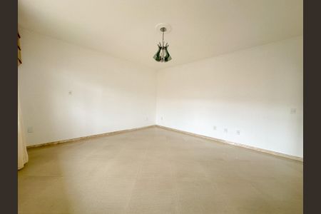Casa para alugar com 500m², 4 quartos e 4 vagasSala 2