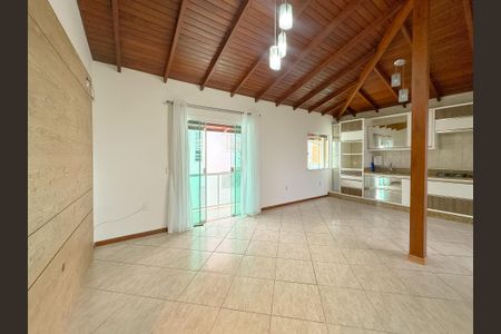 Casa para alugar com 500m², 4 quartos e 4 vagasCobertura