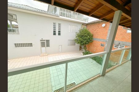 Casa para alugar com 500m², 4 quartos e 4 vagasCobertura