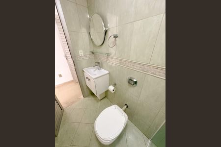Casa para alugar com 500m², 4 quartos e 4 vagasBanheiro da Suíte 1