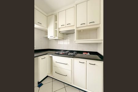 Casa para alugar com 500m², 4 quartos e 4 vagasCozinha