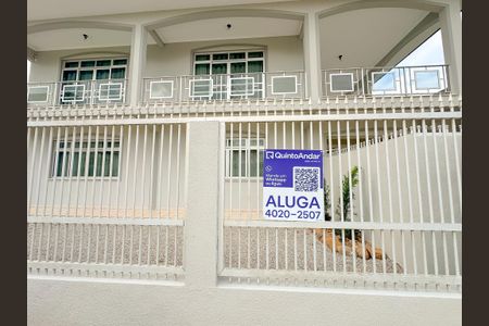 Casa para alugar com 500m², 4 quartos e 4 vagasPlaquinha