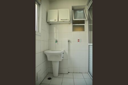 Apartamento à venda com 80m², 2 quartos e 1 vagaÁrea de Serviço