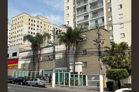 Apartamento à venda com 80m², 2 quartos e 1 vagaFachada