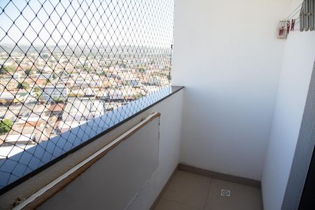 Varanda de apartamento para alugar com 3 quartos, 85m² em Setor dos Funcionários, Goiânia