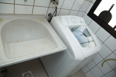 Área de serviço de apartamento para alugar com 3 quartos, 85m² em Setor dos Funcionários, Goiânia