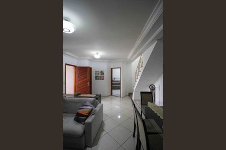Sala de casa à venda com 3 quartos, 110m² em Vila Bela, São Paulo