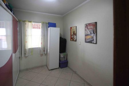 Casa à venda com 110m², 3 quartos e 2 vagasQuarto 2