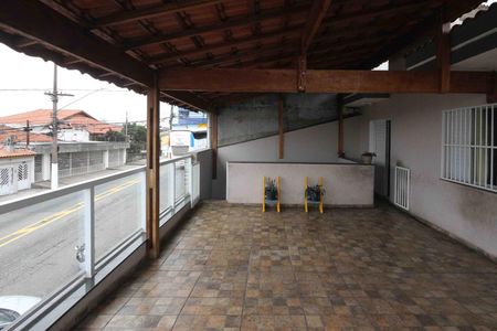 Casa à venda com 110m², 3 quartos e 2 vagasVaranda 