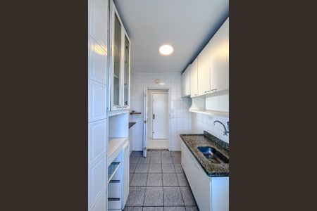 Apartamento para alugar com 58m², 2 quartos e 1 vaga Apartamento para alugar com 58m², 2 quartos e 1 vagaCozinha