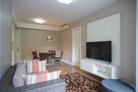 Sala de apartamento para alugar com 1 quarto, 56m² em Petrópolis, Porto Alegre