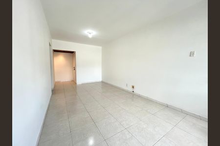 Sala de apartamento para alugar com 3 quartos, 85m² em Centro, Florianópolis