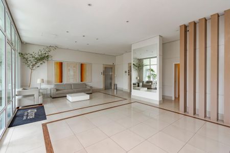 Apartamento à venda com 81m², 2 quartos e 2 vagas Apartamento à venda com 81m², 2 quartos e 2 vagasHall de Entrada