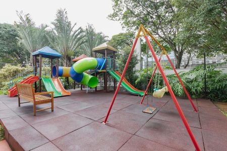 Apartamento à venda com 81m², 2 quartos e 2 vagas Apartamento à venda com 81m², 2 quartos e 2 vagasPlayground