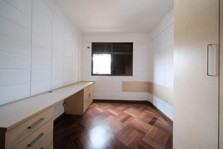 Apartamento à venda com 124m², 3 quartos e 2 vagasQuarto 1